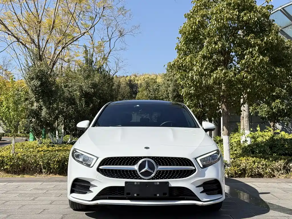 MERCEDES-BENZ A CLASS