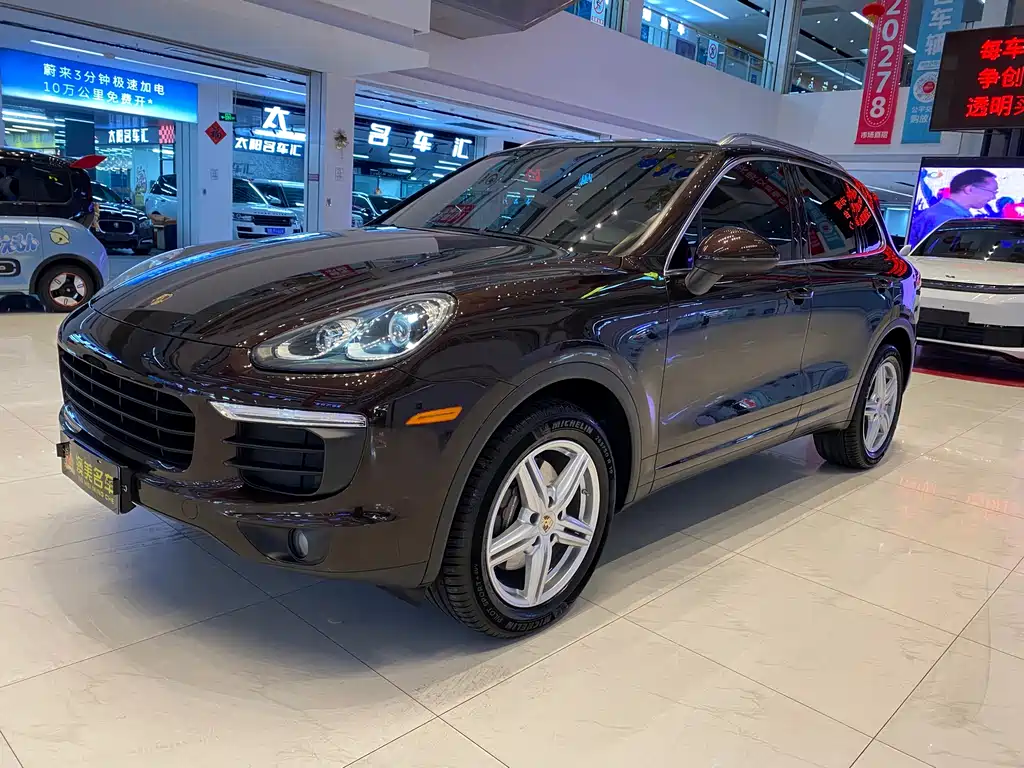 Porsche Cayenne 2016