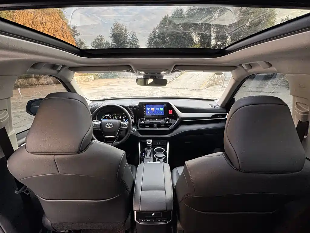 Toyota Highlander — миниатюра 16