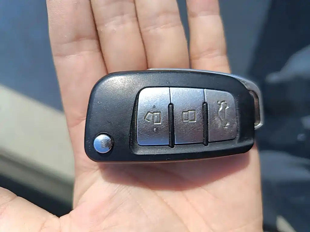 Geely Vision — миниатюра 9
