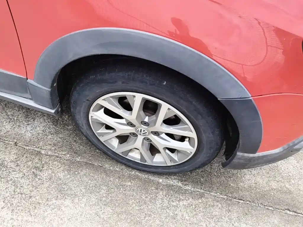 Volkswagen Polo — миниатюра 12