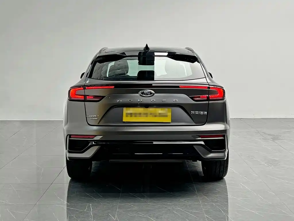Ford Mondeo — миниатюра 5