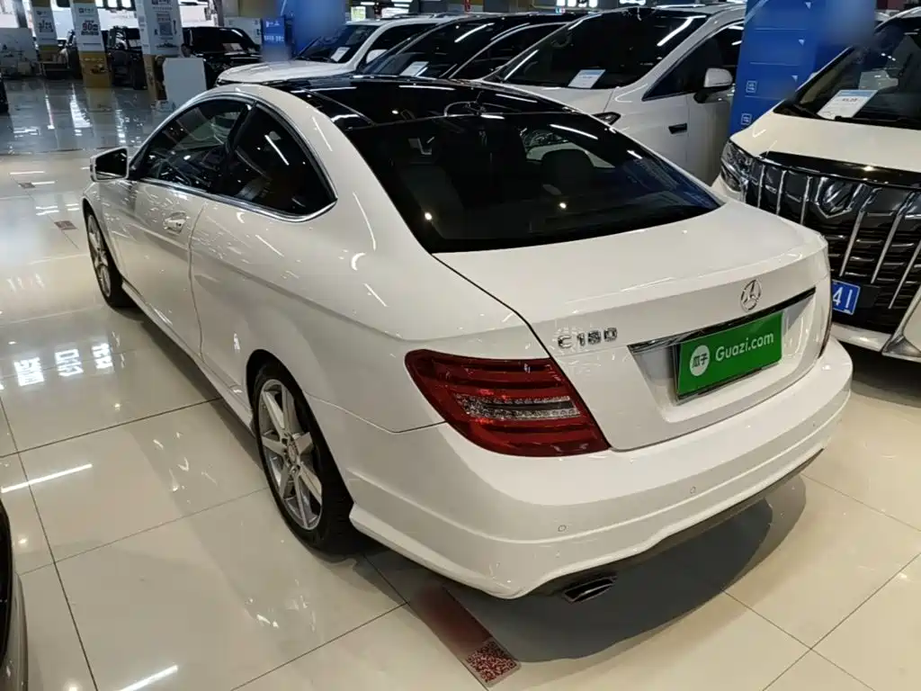 Mercedes-Benz C-Class (Import) — миниатюра 5