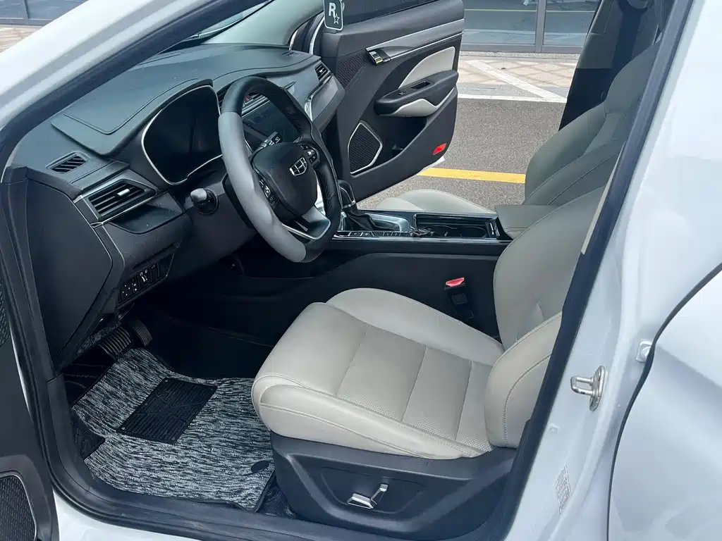 Geely Binrui — миниатюра 8