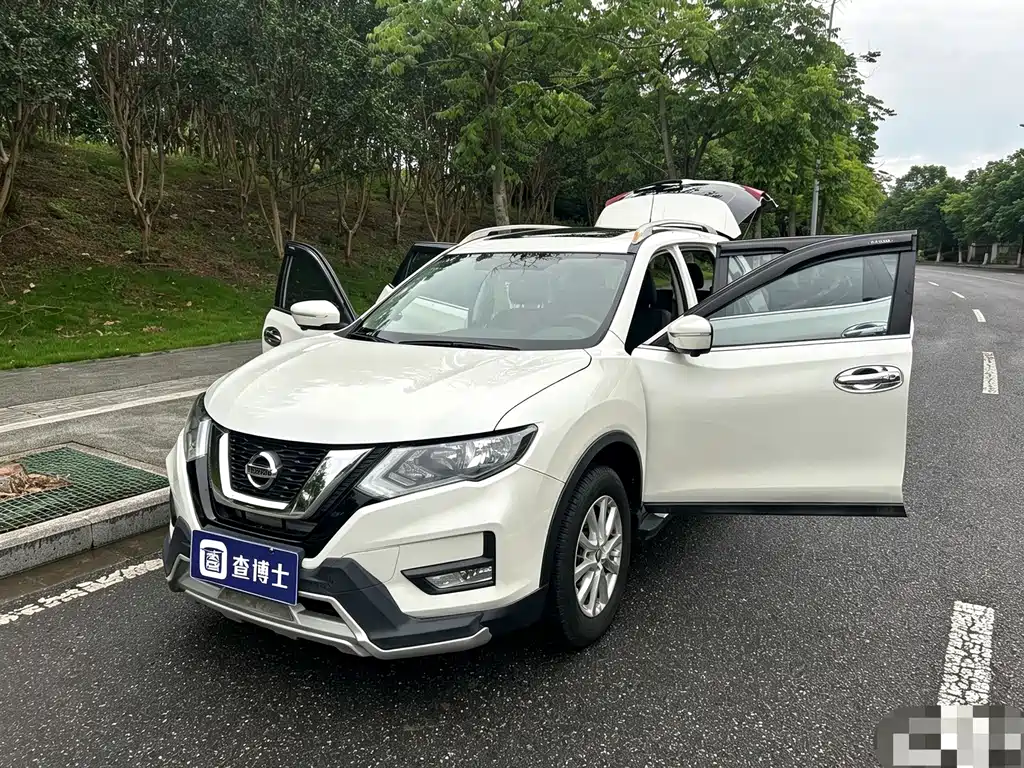 Nissan X-Trail — миниатюра 9