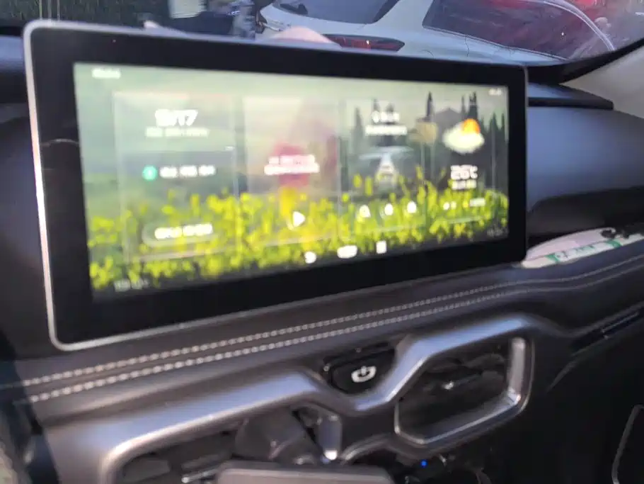 Geely Haoyue — миниатюра 13