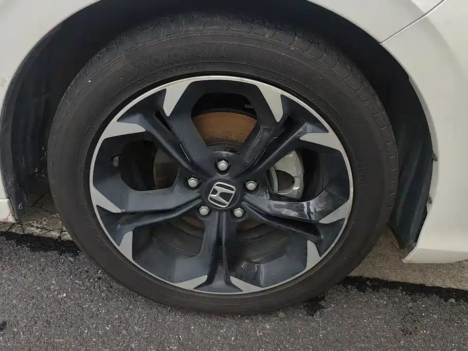 Honda Civic — миниатюра 6