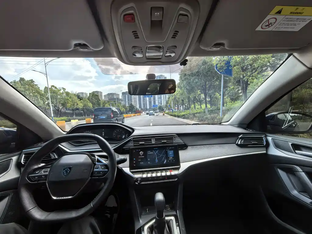 Peugeot 408 — миниатюра 8