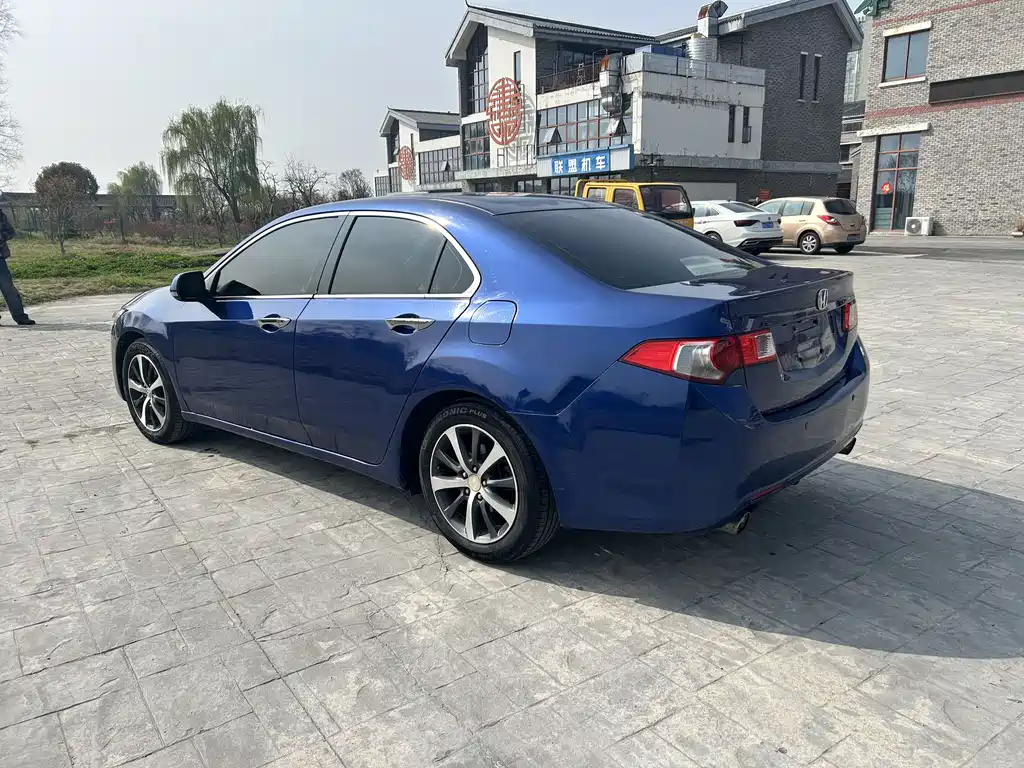Honda Spirior 2.4L Premium Edition, фото 9