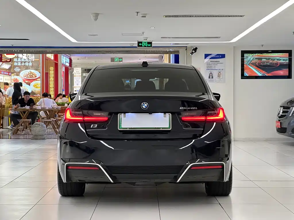 BMW i3 — миниатюра 6