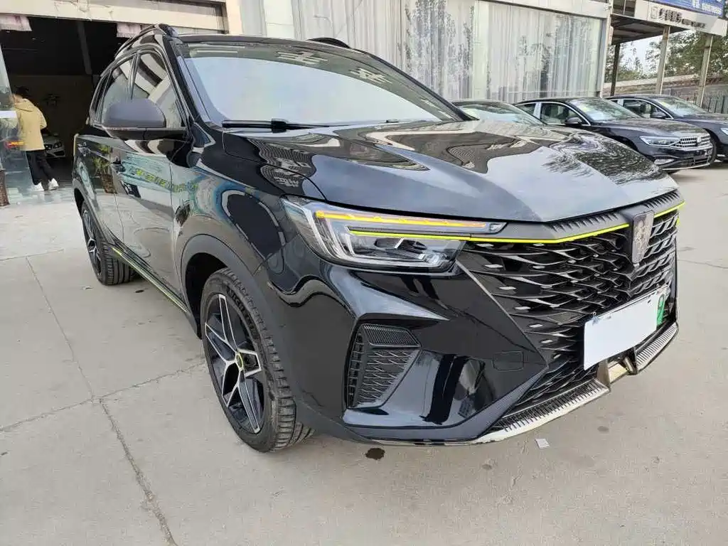 ROEWE RX5 NEW ENERGY