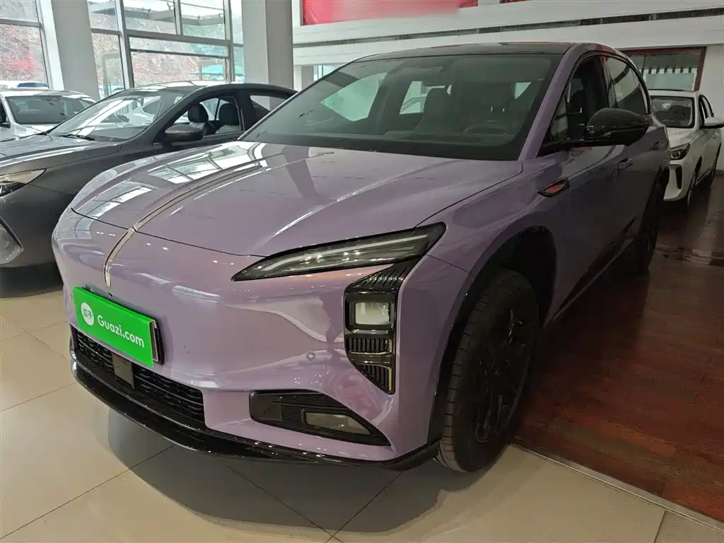 Hongqi Hongqi Tiangong 08 2025