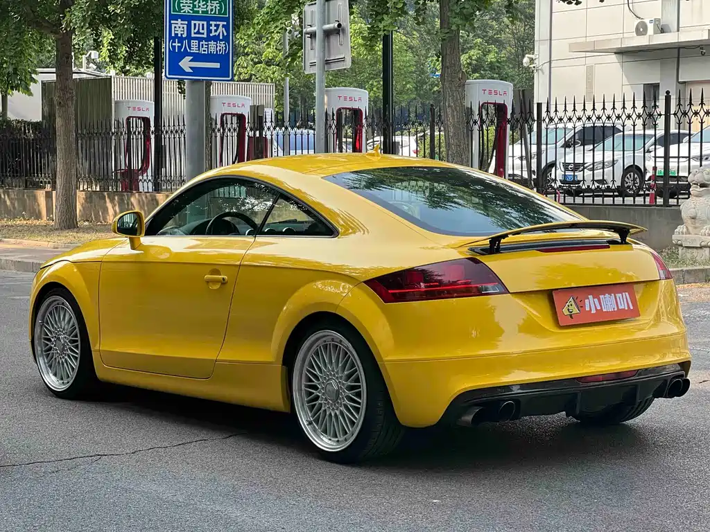 Audi TT 2011 TT Coupe 2.0TFSI