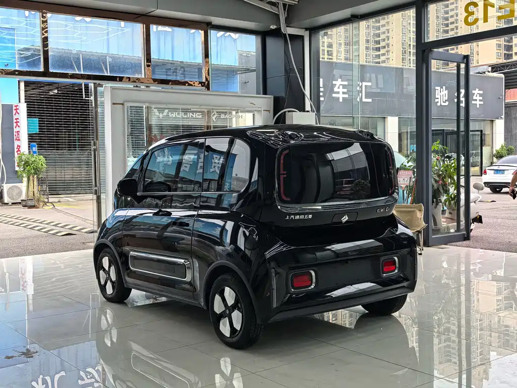 Baojun KiWi EV — миниатюра 5