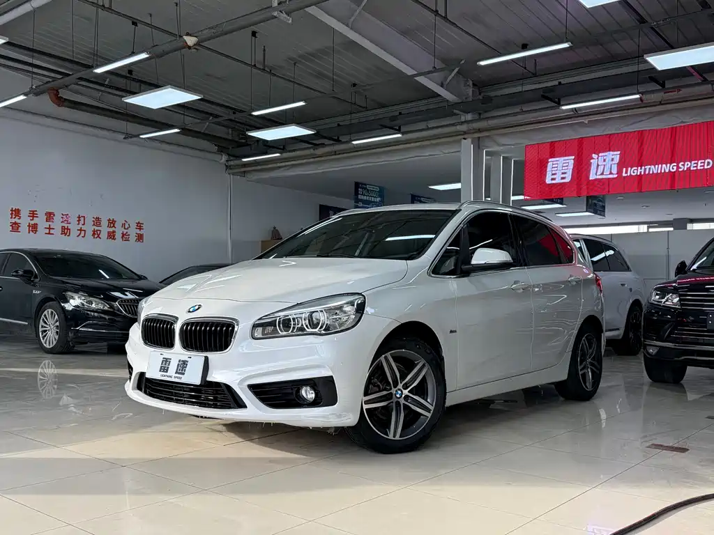 BMW 2 SERIES STATION WAGON