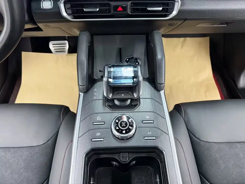 Jetour Traveller — миниатюра 17