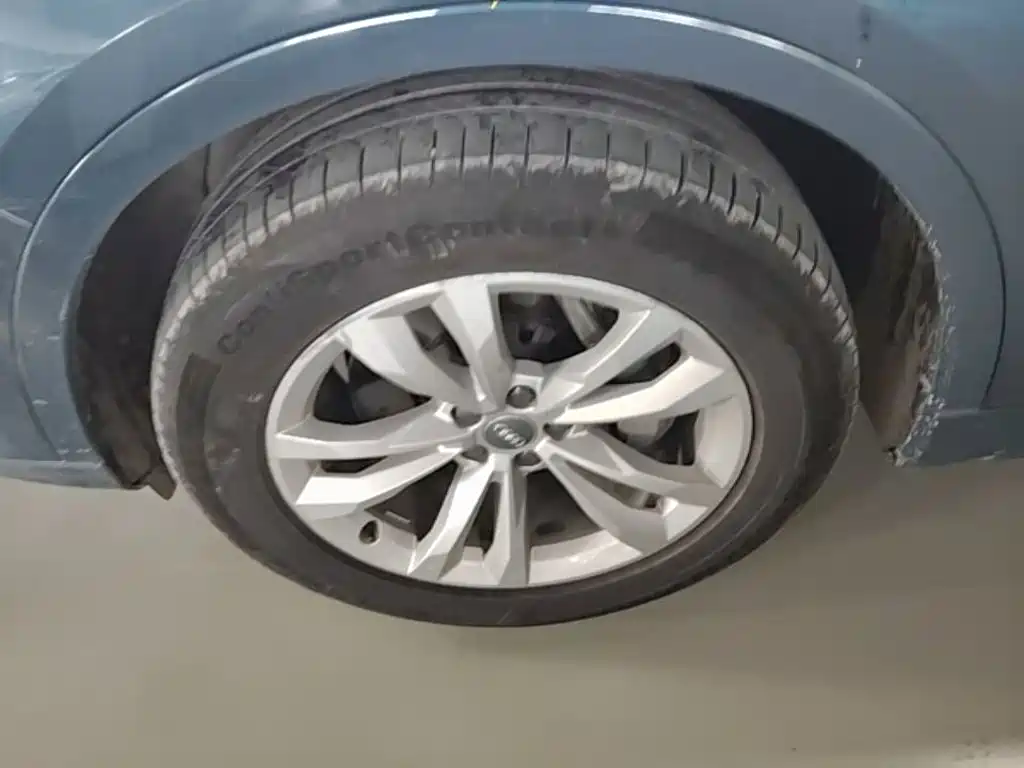 Audi Q7 — миниатюра 23