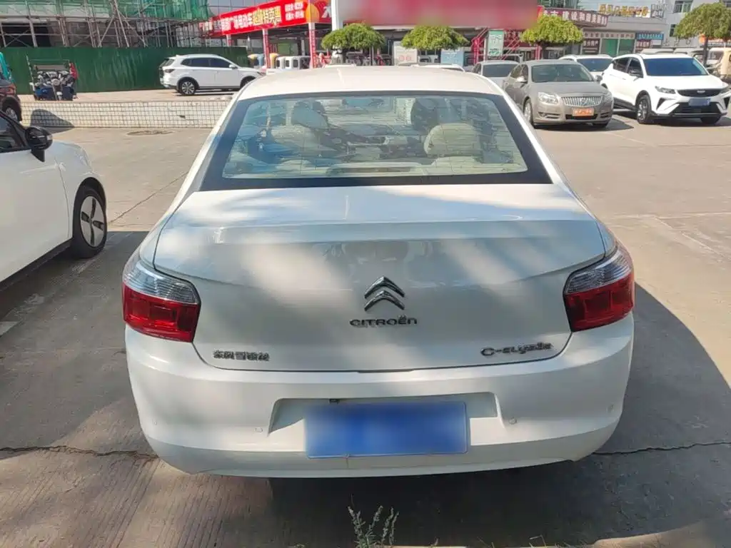 Citroen Elysee — миниатюра 6