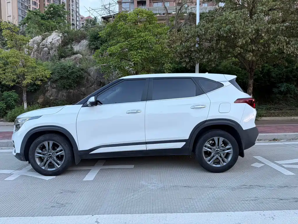 Kia KX3 2020 1.5L CVT
