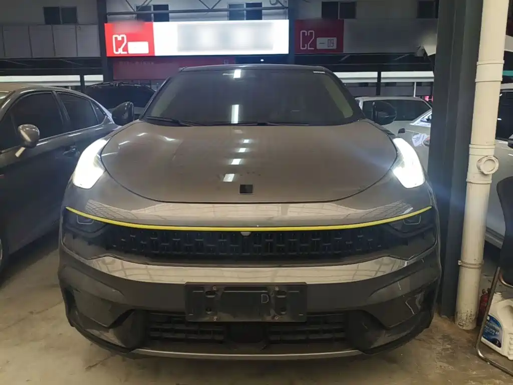 Lynk & Co 05 — миниатюра 3