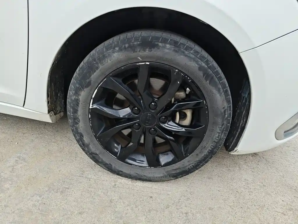 Geely Emgrand GL — миниатюра 23