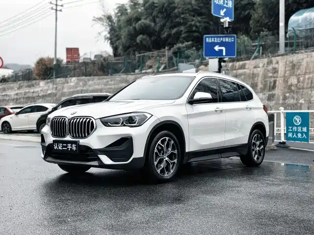 BMW X1 2021