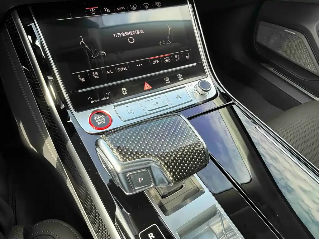 Audi S8 — миниатюра 12