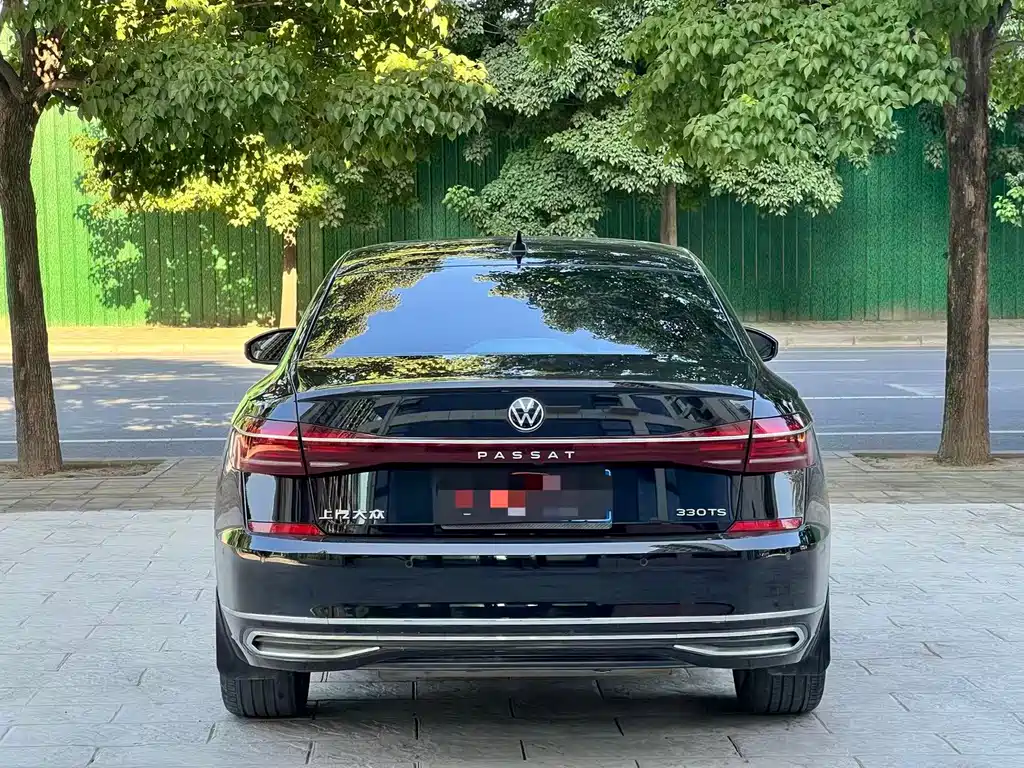 Volkswagen Passat — миниатюра 8