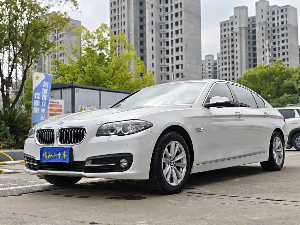 BMW 5 Series 2016
