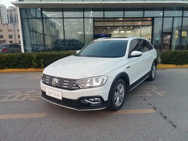 VOLKSWAGEN C TREK WEI COLLAR 2018