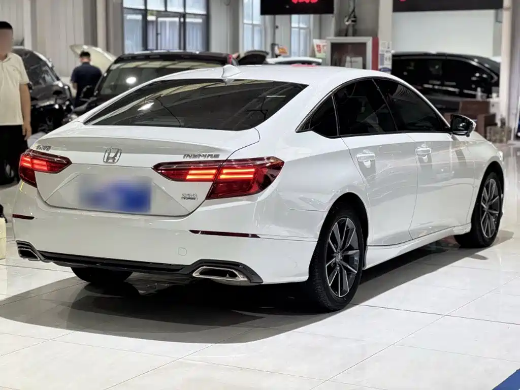 Honda Inspire — миниатюра 13