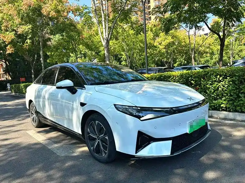 XPeng P5 — миниатюра 2