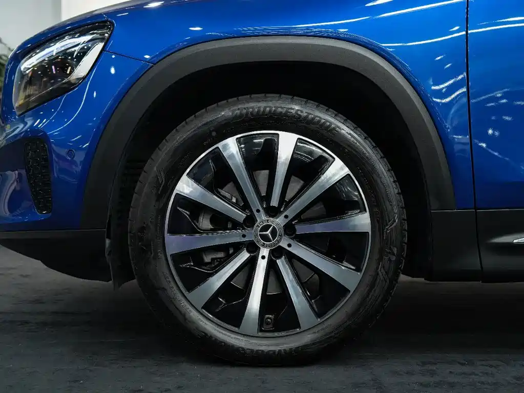 Mercedes-Benz GLB 2024 GLB 220 Fashion