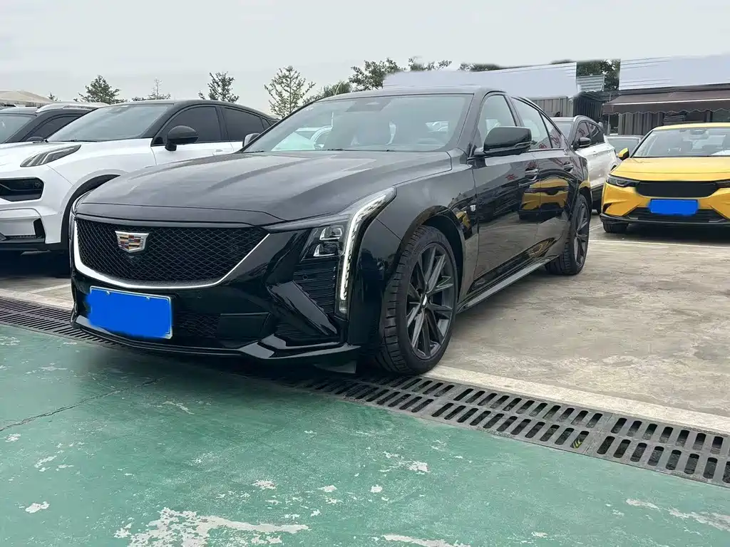 Cadillac CT5 2023