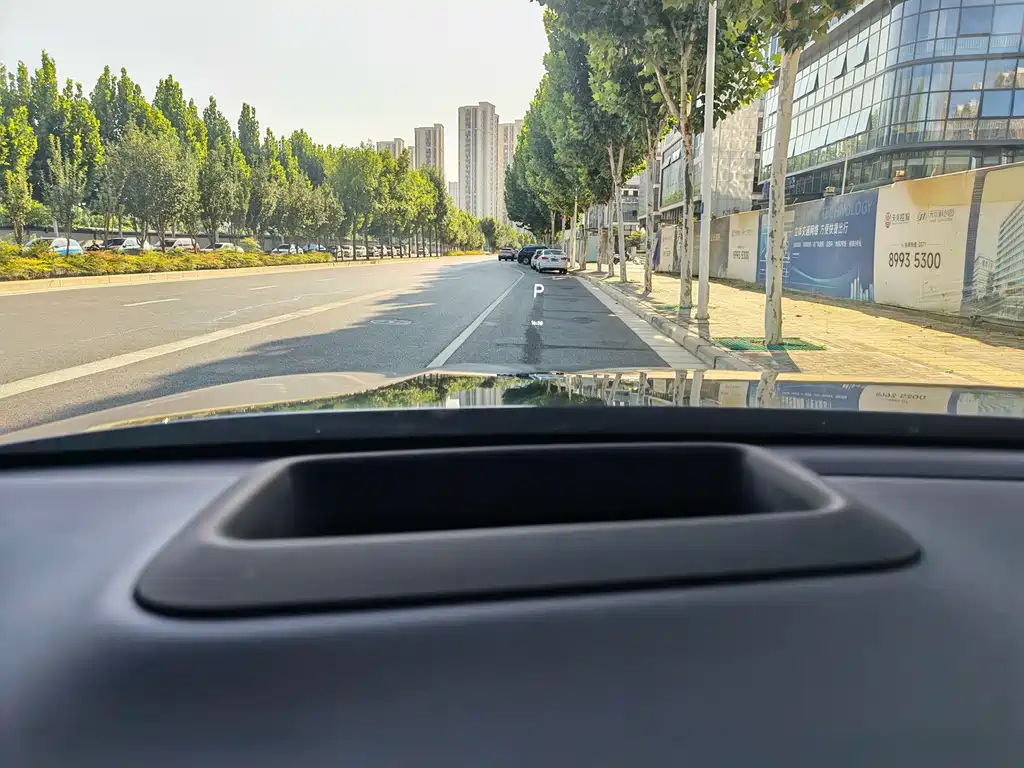 Li Auto Li L8 — миниатюра 7