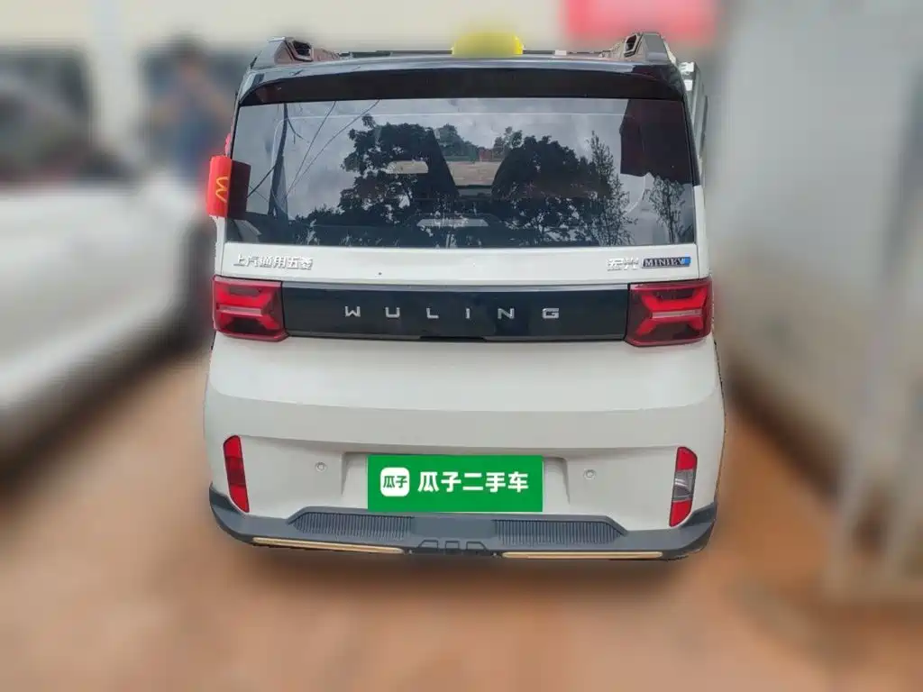 Wuling MINIEV — миниатюра 3