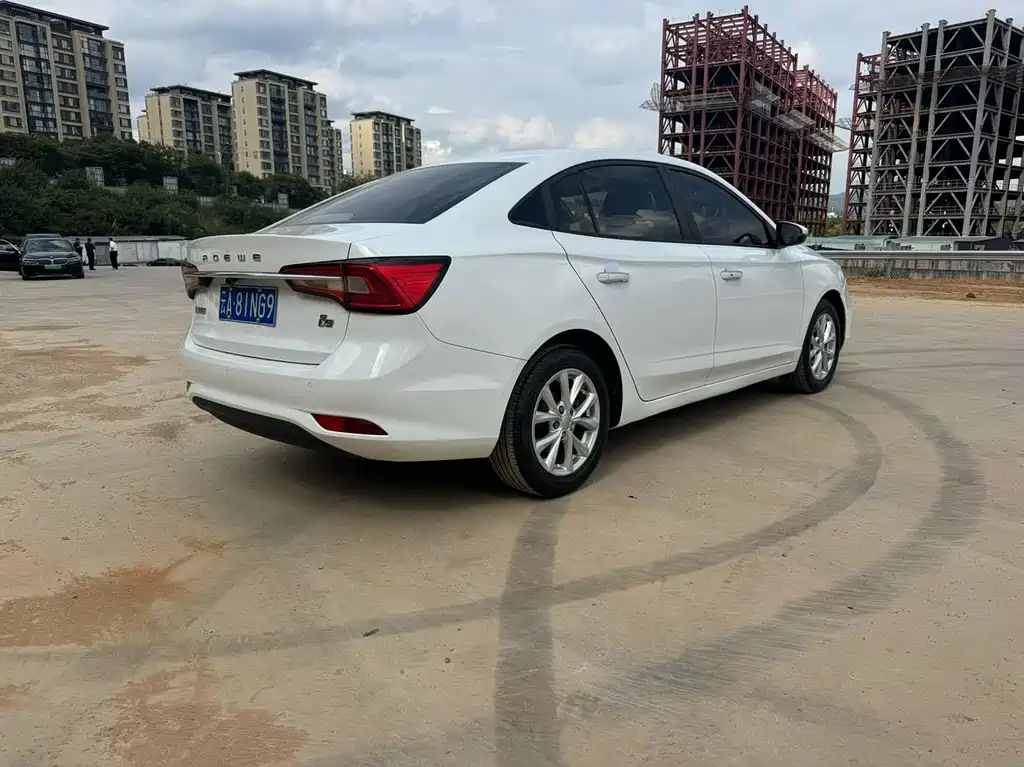 Roewe i5 — миниатюра 9