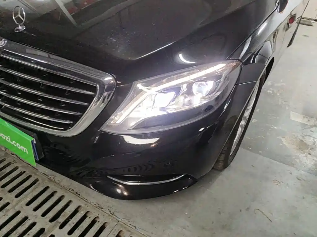 Mercedes-Benz S-Class — миниатюра 24
