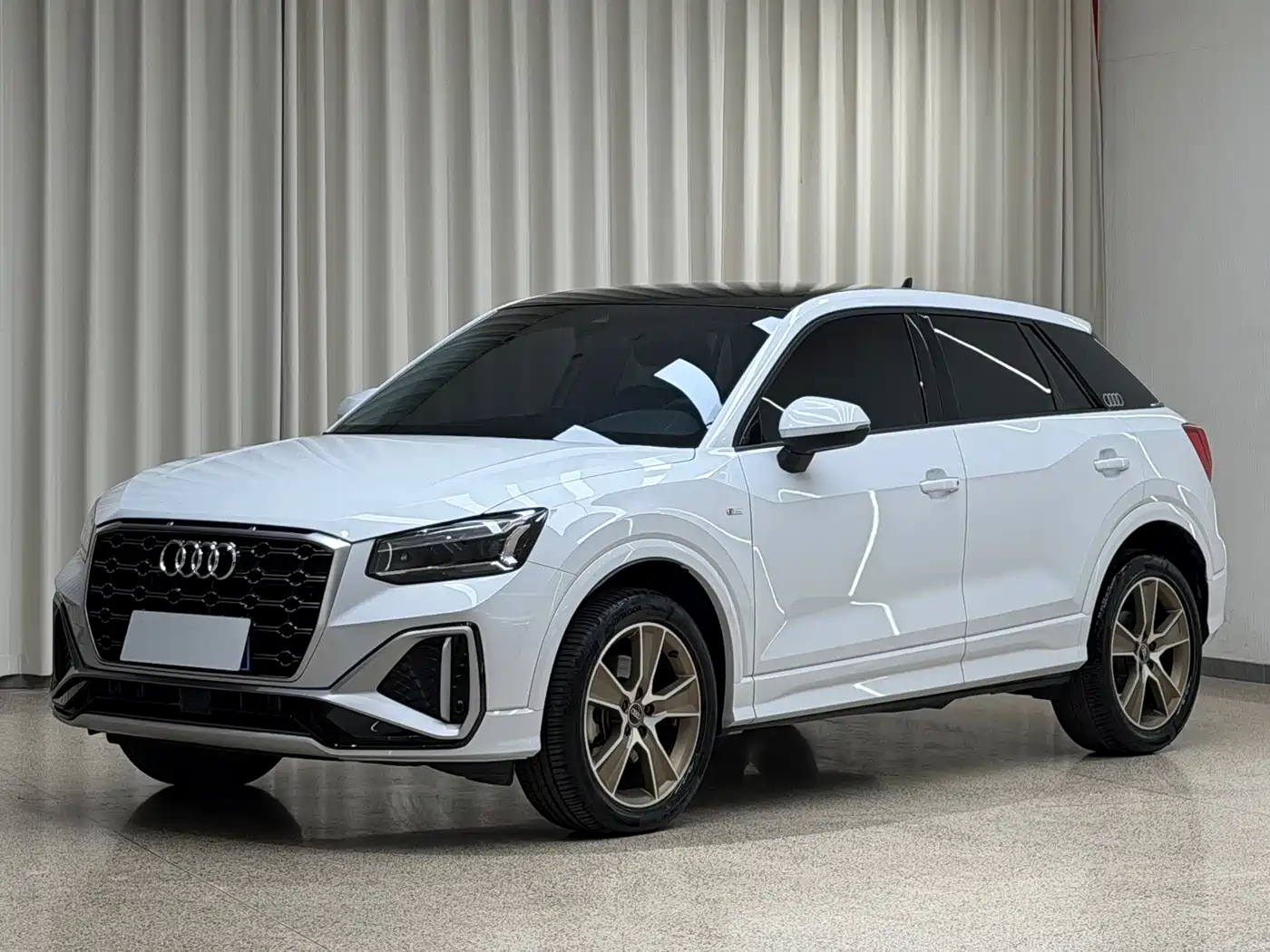 奥迪Q2L 2023款 35TFSI 时尚动感型 2023