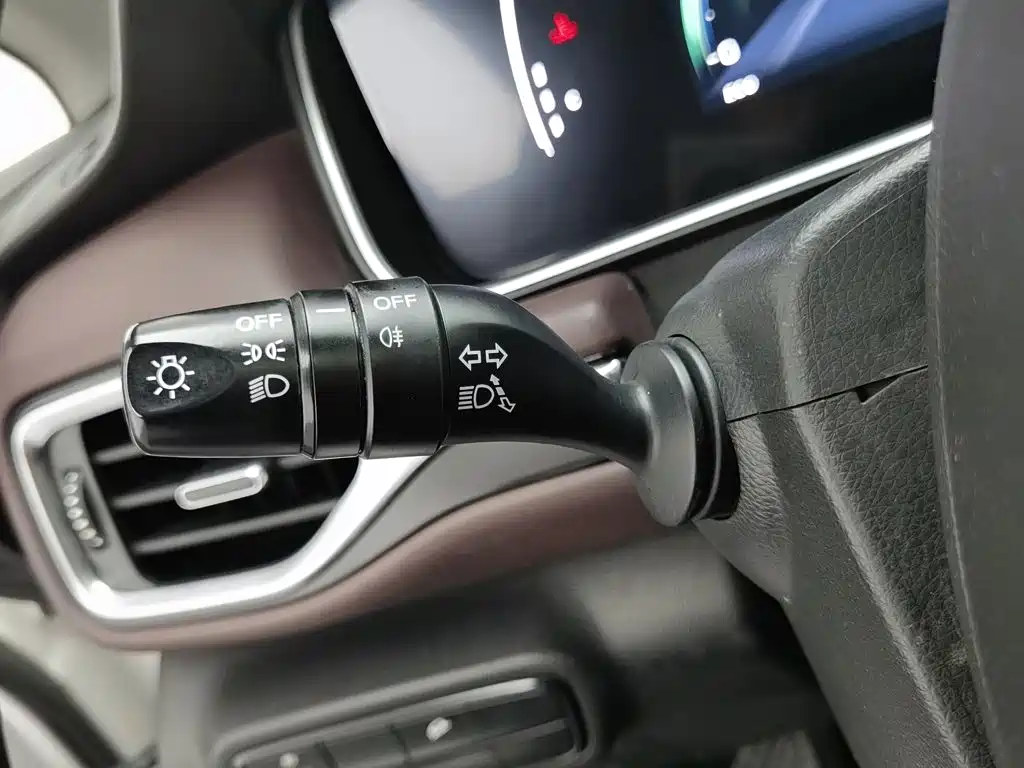 GAC Motor Trumpchi M6 — миниатюра 21