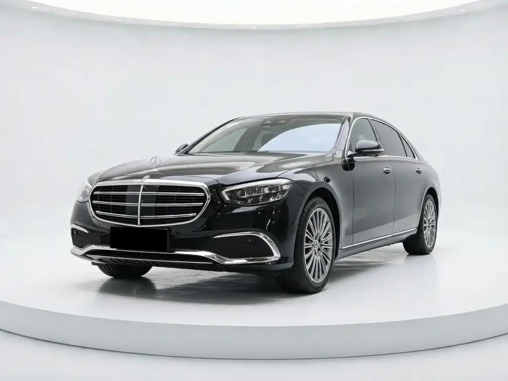 Mercedes-Benz E-Class 2023