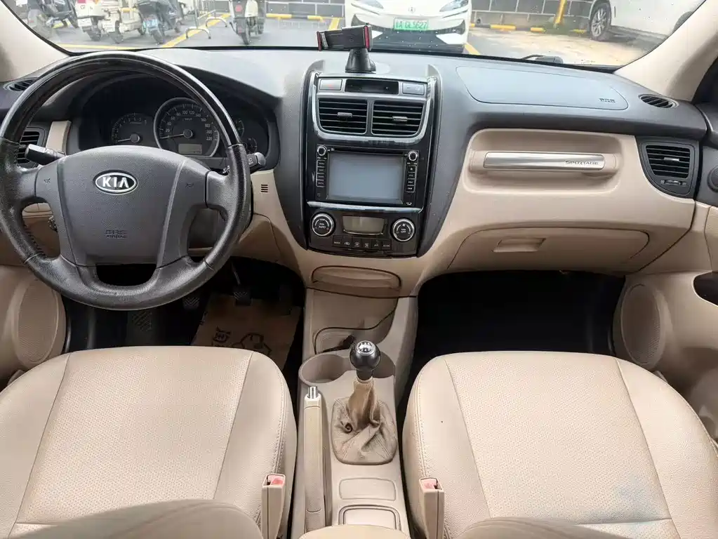 Kia Sportage — миниатюра 15