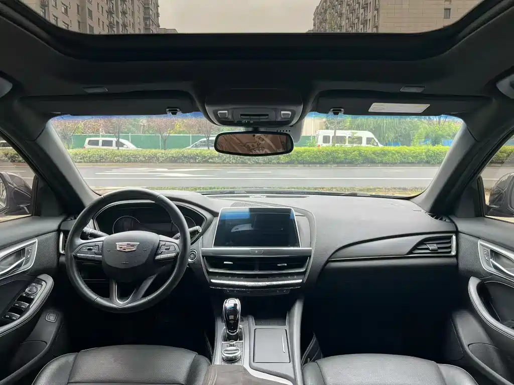 Cadillac CT5 2022 28T Luxury
