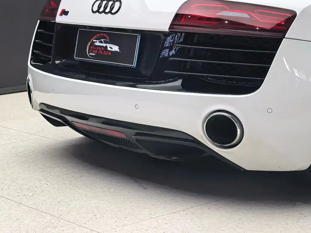 Audi R8 — миниатюра 8