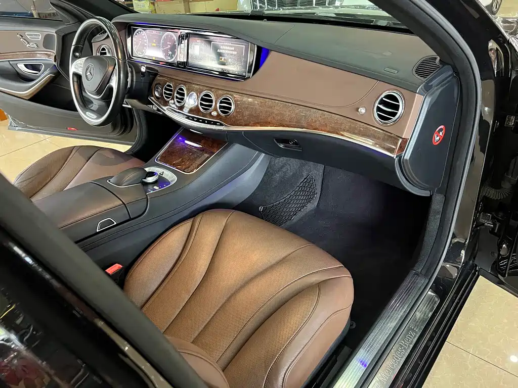 Mercedes-Benz S-Class — миниатюра 12