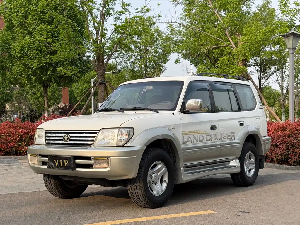 Toyota Prado (Import) 2002