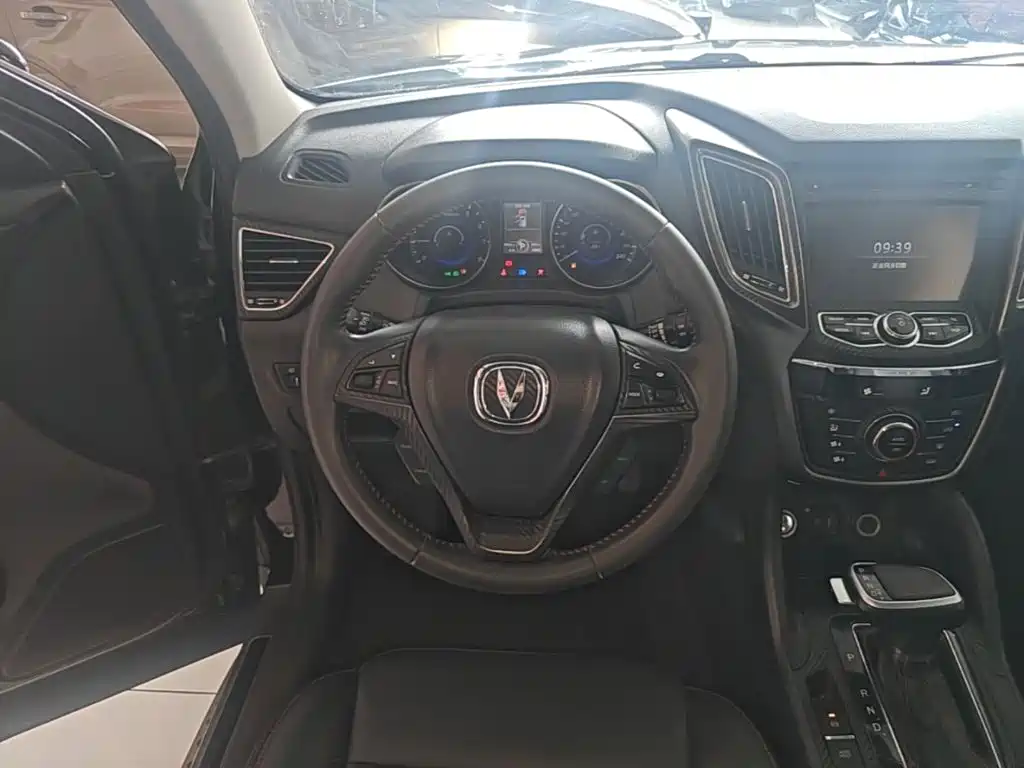 Changan CS75 — миниатюра 11
