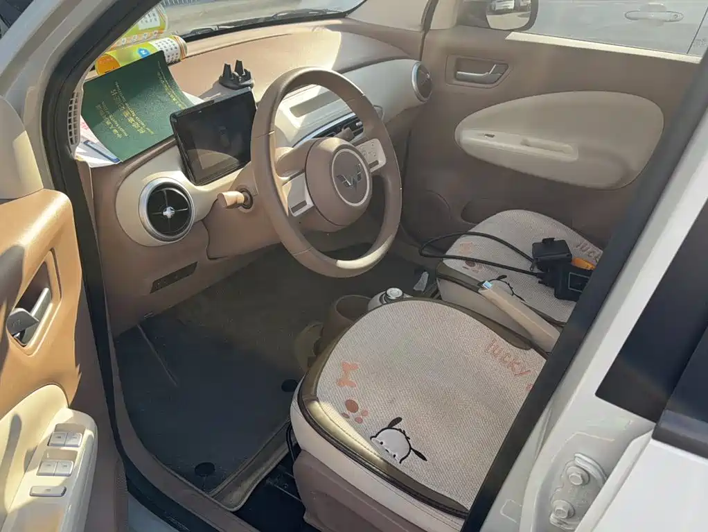 Wuling MINIEV — миниатюра 15
