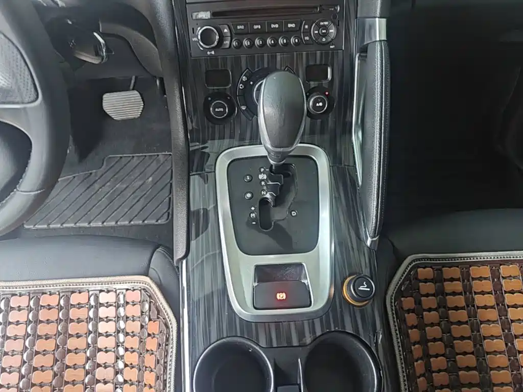 Peugeot 3008 — миниатюра 14