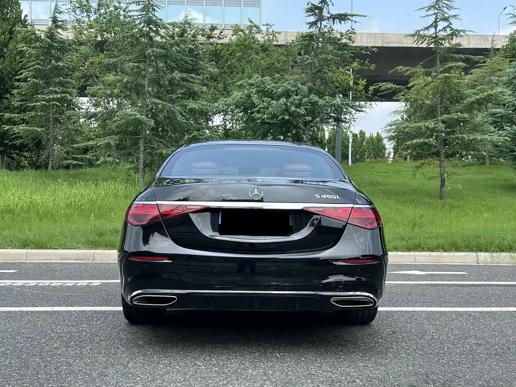 Mercedes-Benz S-Class — миниатюра 8